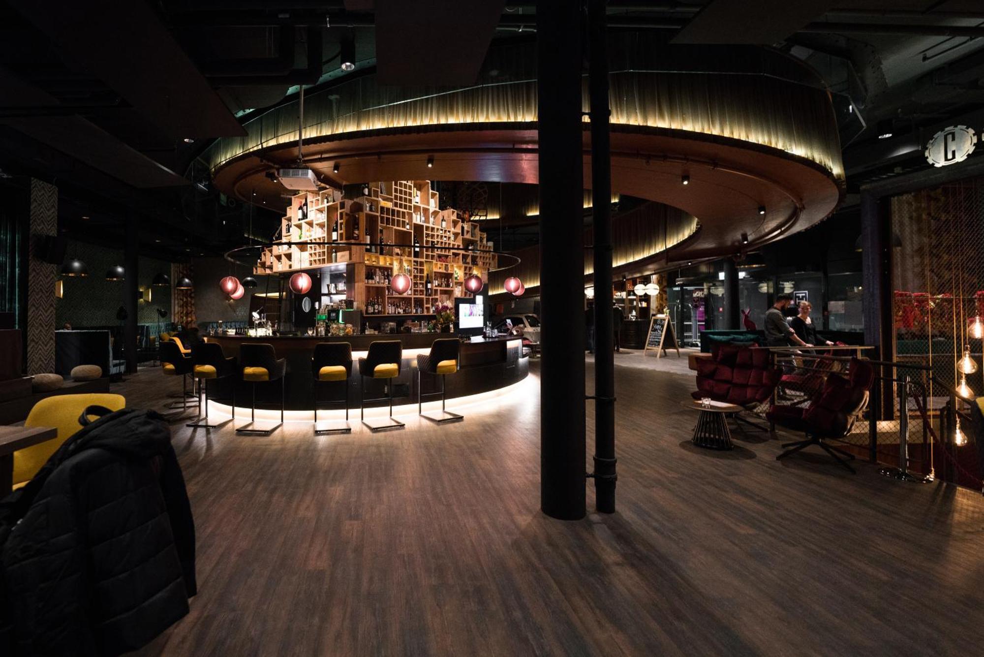 Hotel Me And Flims, By Hyatt 4*