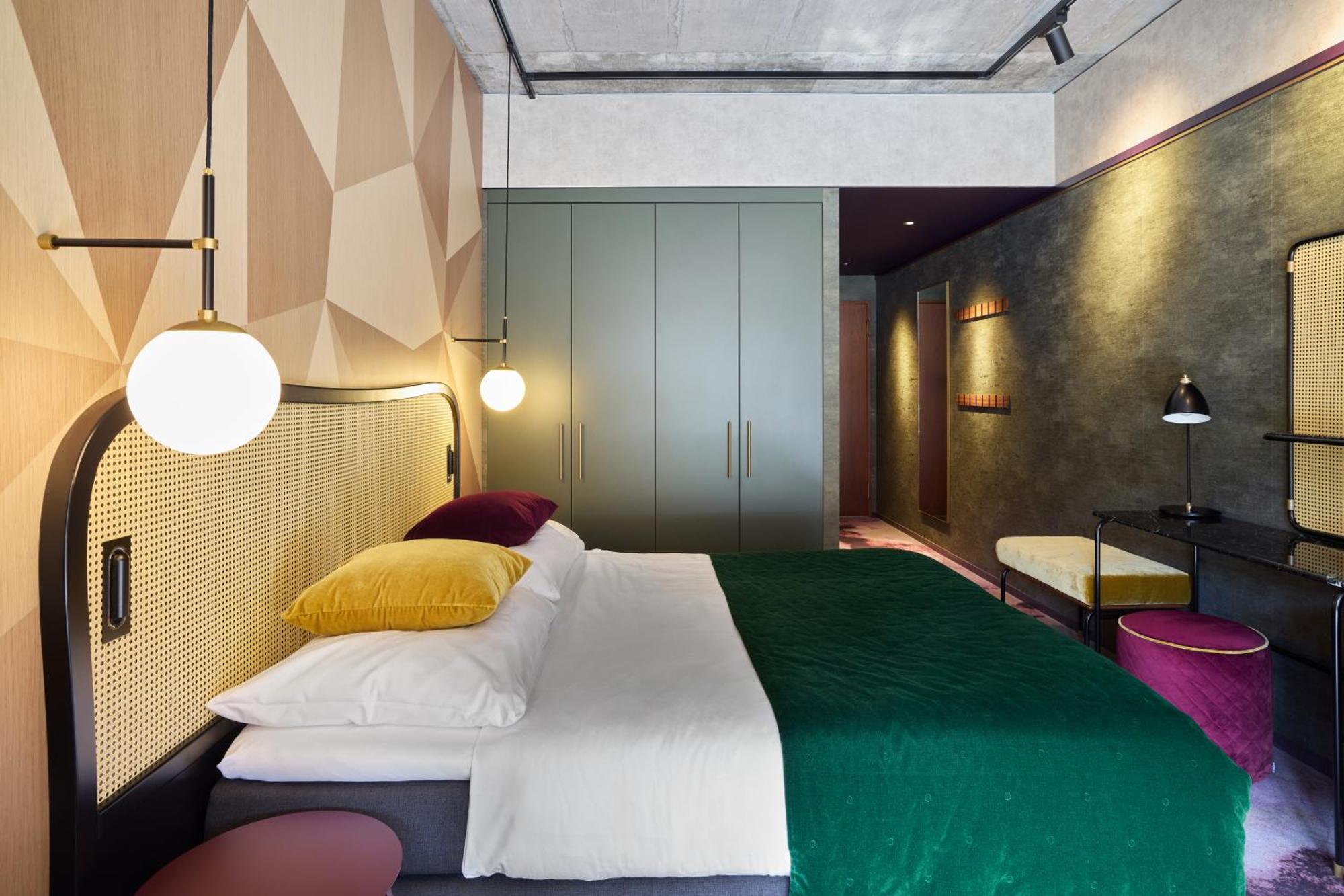 Hotel Me And Flims, By Hyatt 4*