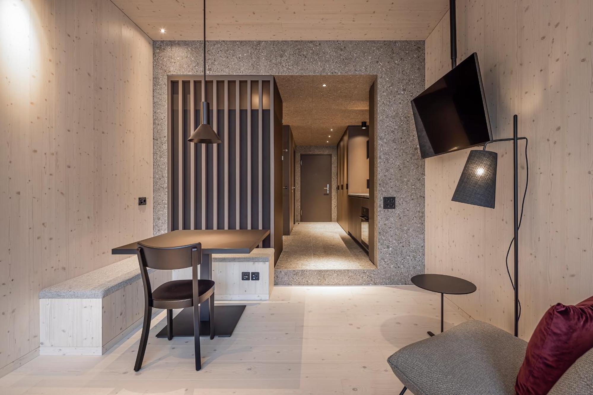 Hotel Me And Flims, By Hyatt 4*